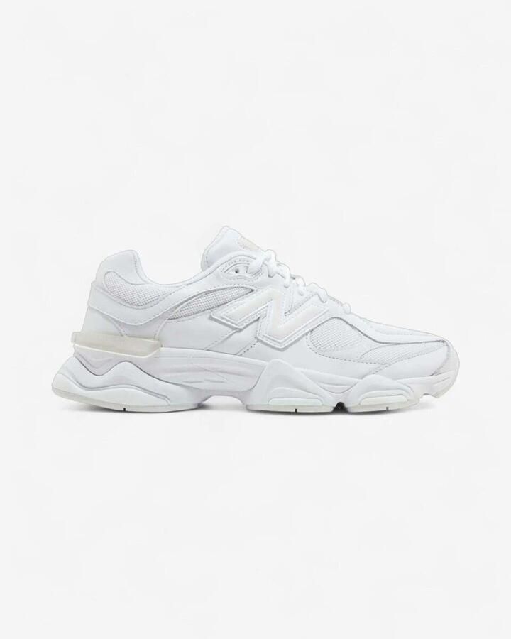 New Balance Lage Sneakers 9060 Triple White