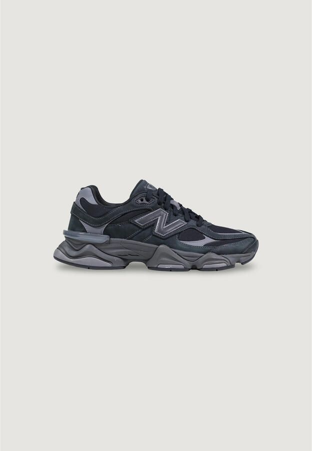 New Balance 9060 Sneakers Dames Zwart Leer