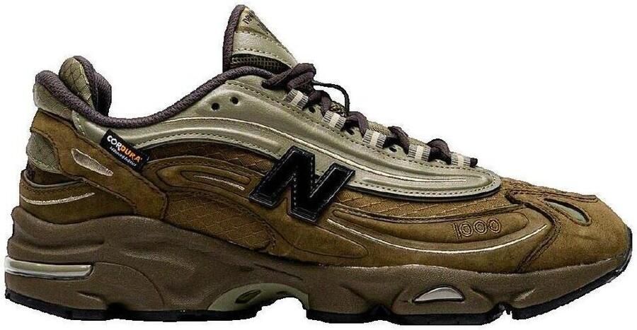 New Balance Lage Sneakers Baskets basses M 1000 NBU