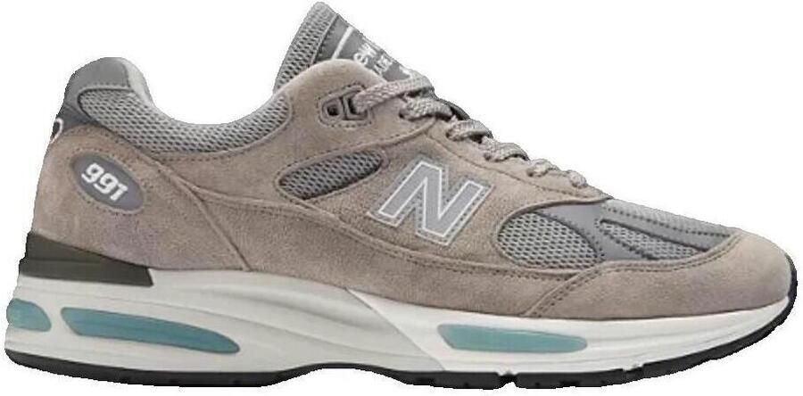 New Balance Sneakers Baskets 991V2 daim