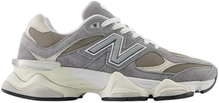 New Balance Stijlvolle Sneakers voor nen en Gray