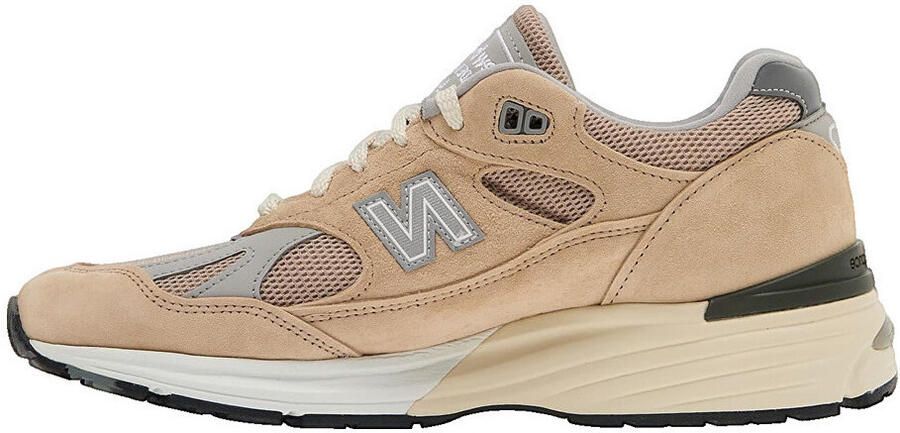 New Balance Sneakers Baskets Made in UK U991V2 daim élégant