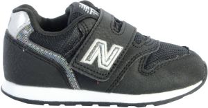New Balance Sneakers 157914
