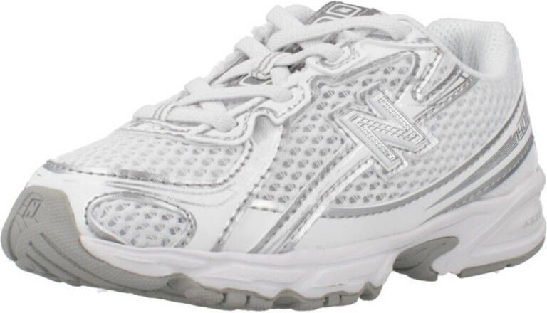 New Balance Sneakers IZ740