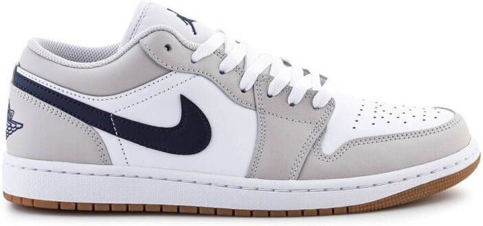 Jordan Air 1 Mid Low Air 1 in beige formaten: 47.5