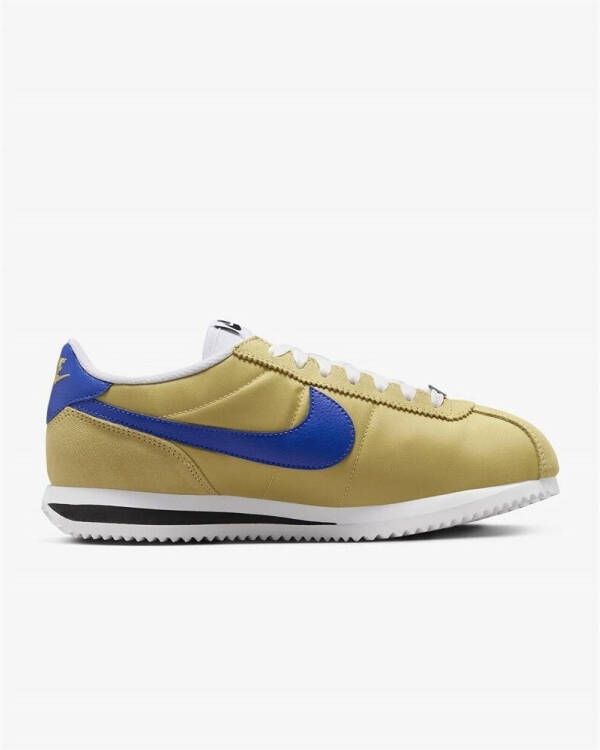 Nike WMNS Cortez TXT Cortez in goud formaten: 37.5