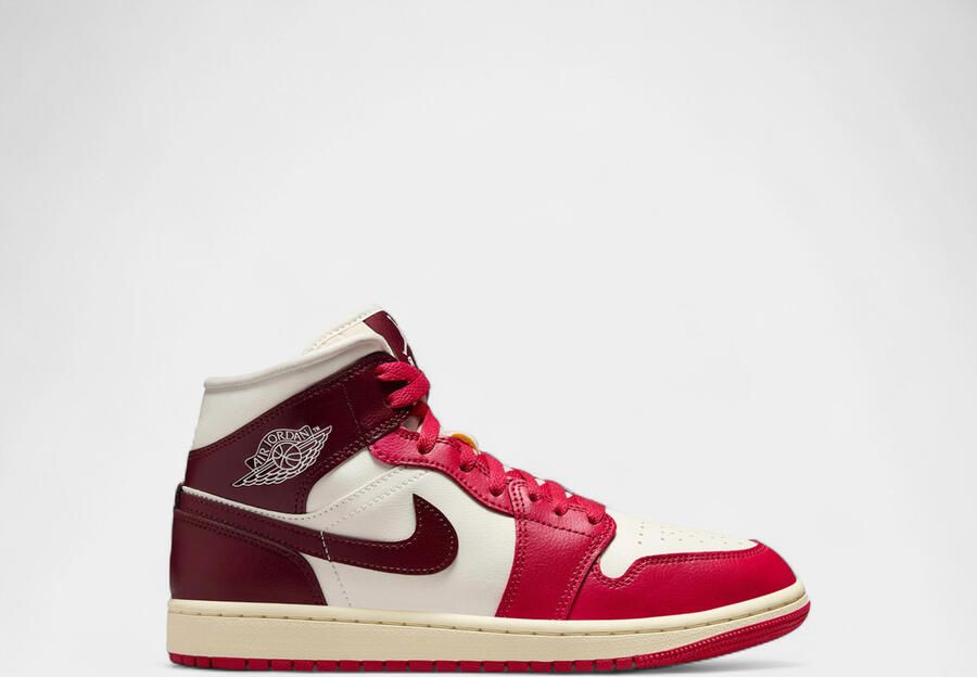 Nike Hoge Sneakers 1 Mid Sail Mystic Hibiscus ( 's)