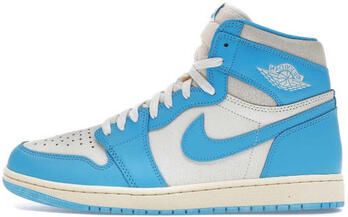 Nike Hoge Sneakers 1 Retro High OG UNC Reimagined