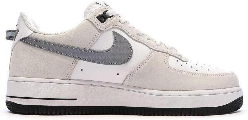 Nike Sportswear Sneakers laag 'AIR FORCE 1 '07 LV8' beige saffier wit - Foto 2