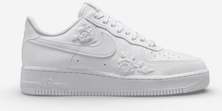 Nike Lage Sneakers Air Force 1 Low '07 White Roses ( 's)