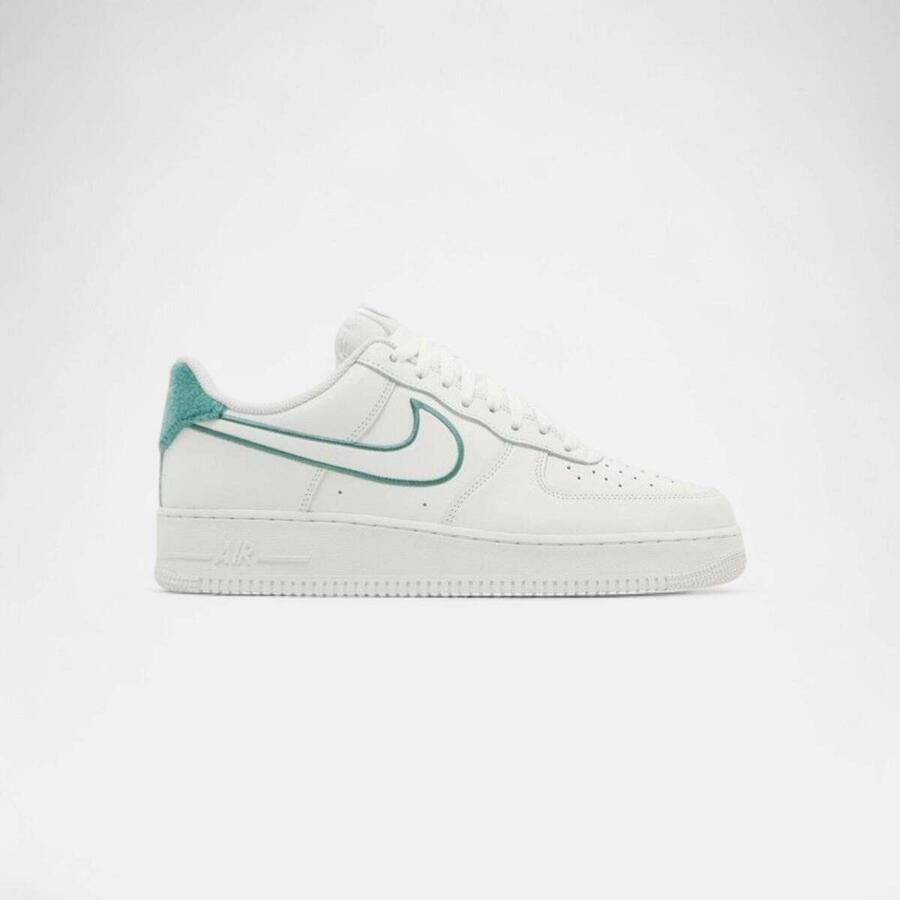 Nike Lage Sneakers Air Force 1 Low Resort and Sport