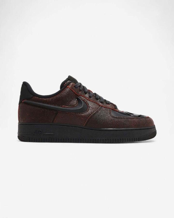 Nike Lage Sneakers Air Force 1 Low Retro QS Halloween Skull