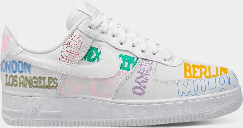 Nike Lage Sneakers Air Force 1 Low World Tour White
