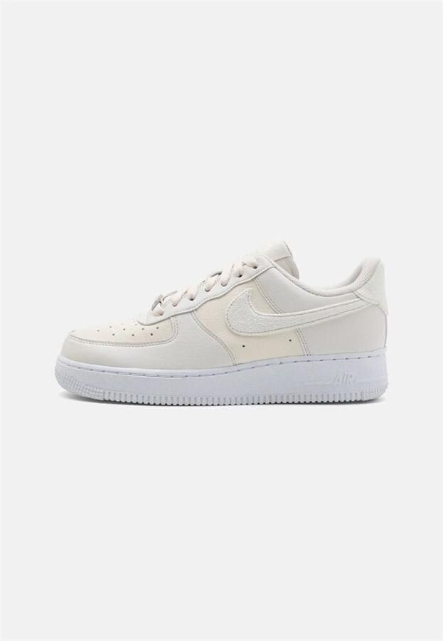 Nike Herenschoenen Air Force 1 '07 LV8 White Summit White Phantom- Heren White Summit White Phantom