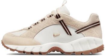 Nike Lage Sneakers Air Humara LX Jacquemus Beige