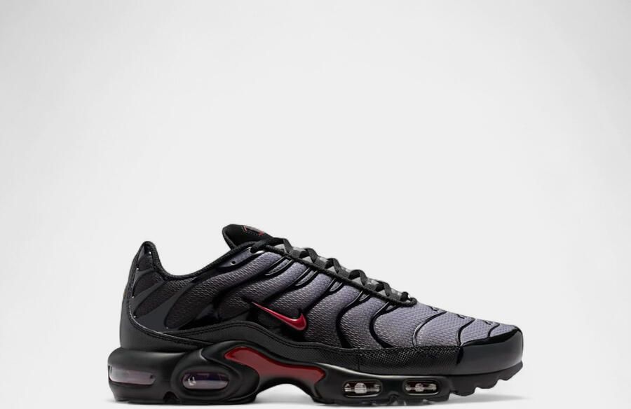 Nike Lage Sneakers Air Max Plus Black Pencil Point Team Crimson
