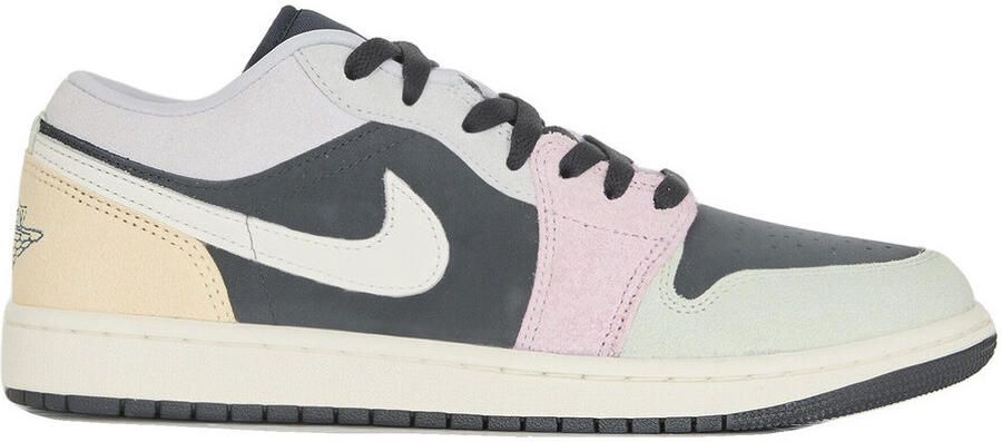 Nike Lage Sneakers Baskets 1 Low SE Pastels cuir premium