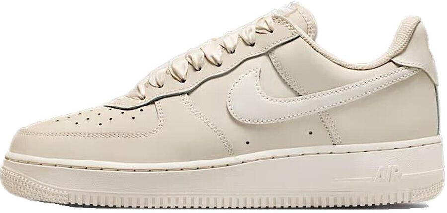 Nike Sportswear Sneakers laag 'Air Force 1 Retro Premium' crème - Foto 2