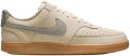 Nike Lage Sneakers Baskets court vision low premium synthétique et textile - Bruin