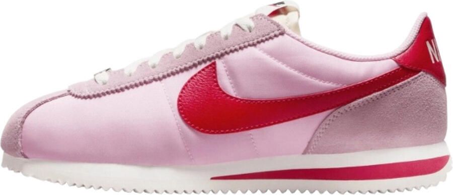 Nike Cortez Schoenen Rood Maat: 38.5 Mesh Synthetisch Foot Locker