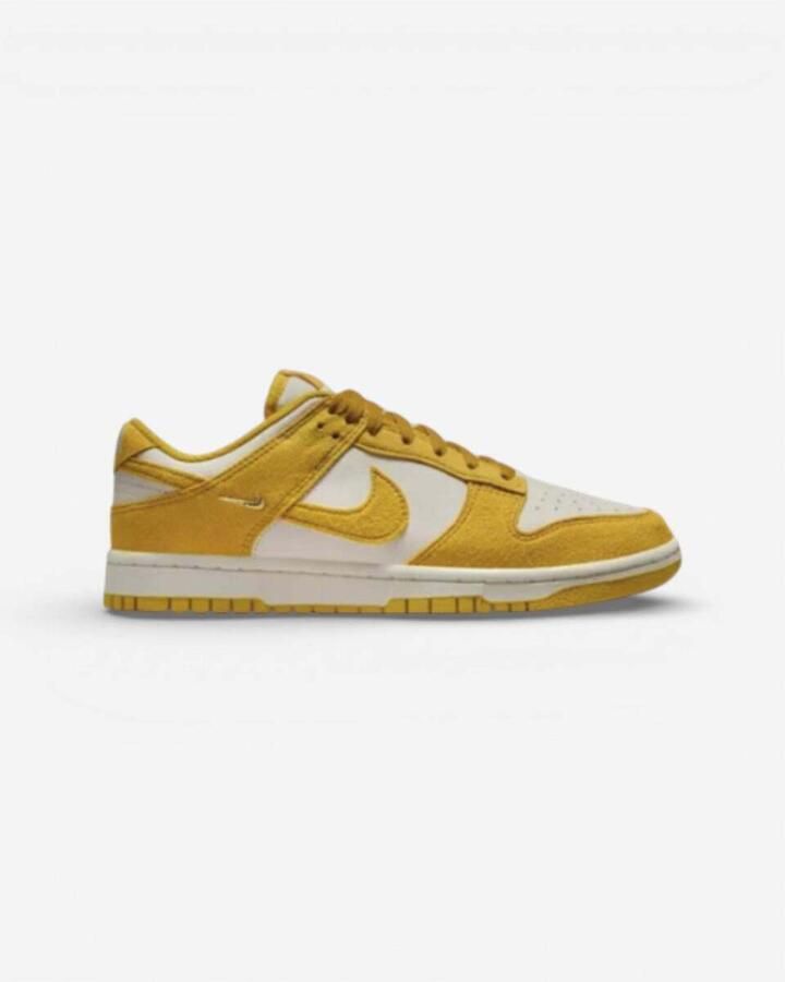 Nike Lage Sneakers Dunk Low Dark Sulfur Gold Mini Swoosh (Women's)