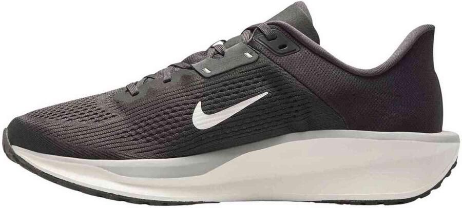 Nike Quest 6 hardloopschoenen voor heren (straat) Bruin