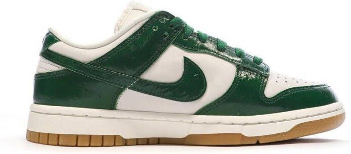 Nike Dunk Low LX Gorge Green Ostrich (Women's) - Foto 2