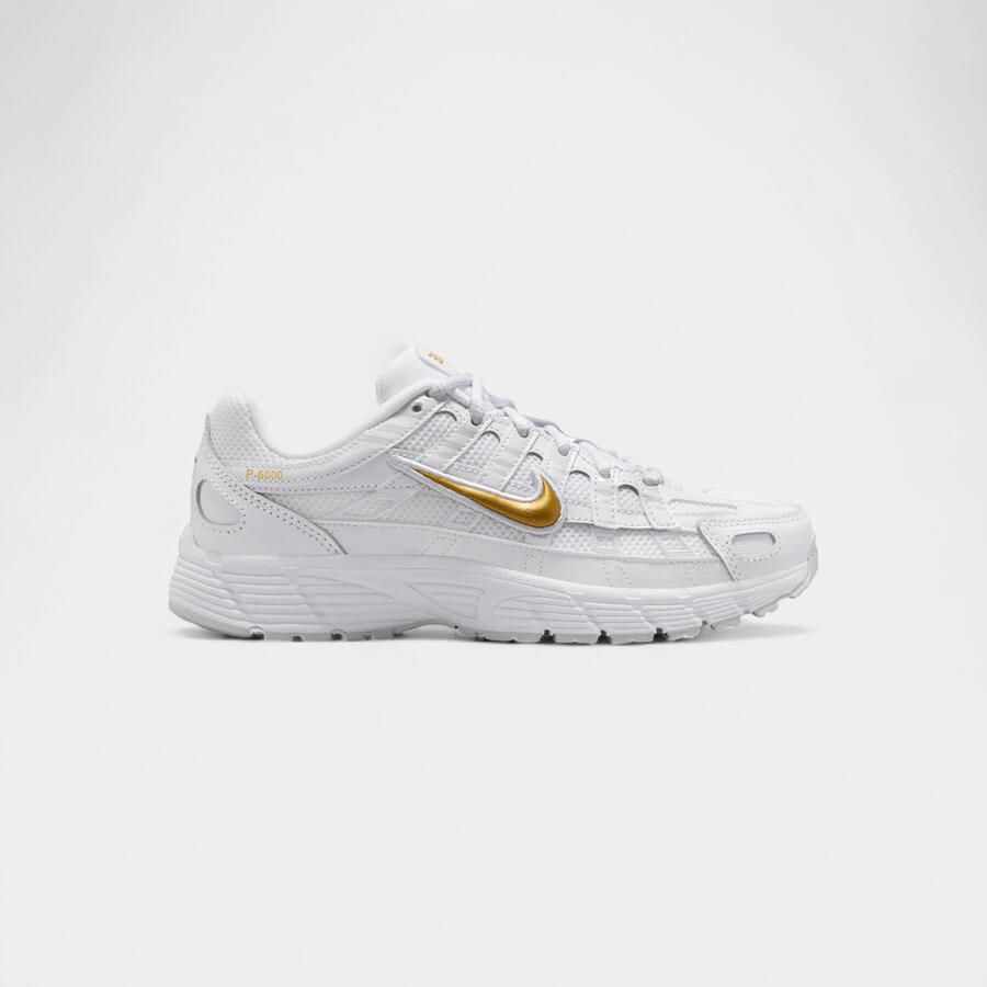 Nike Lage Sneakers P-6000 White Metallic Gold (GS)