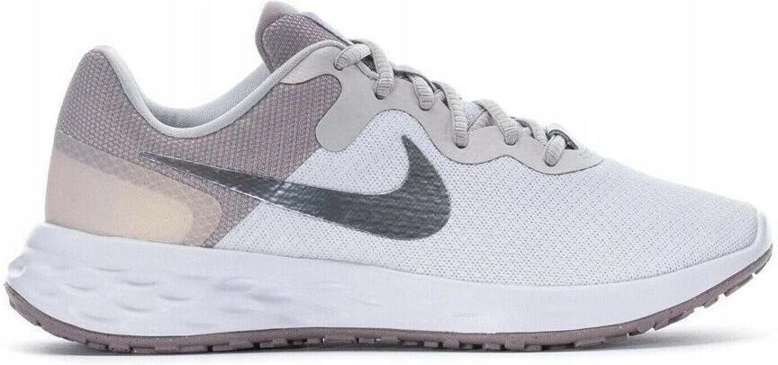Nike Revolution 6 Next Nature Premium Hardloopschoen voor dames(straat) Wit