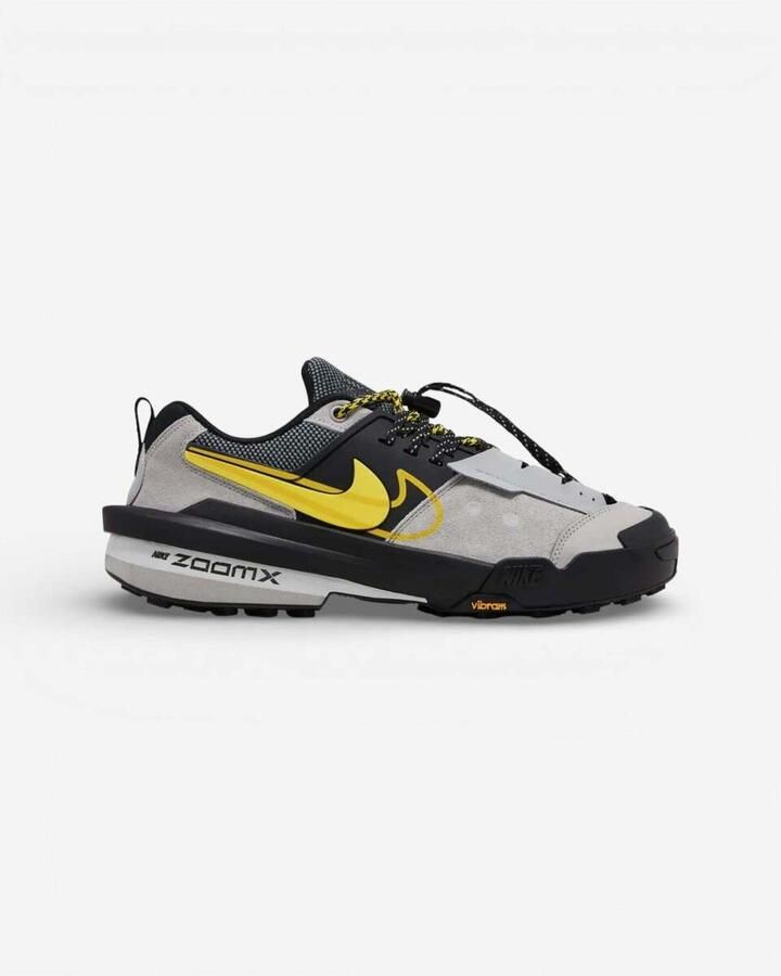 Nike Lage Sneakers x Sacai Zegamadome SP sacai Matte Silver Yellow