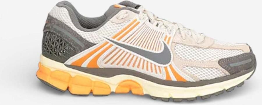 Nike Lage Sneakers Zoom Vomero 5 "Copper Moon"
