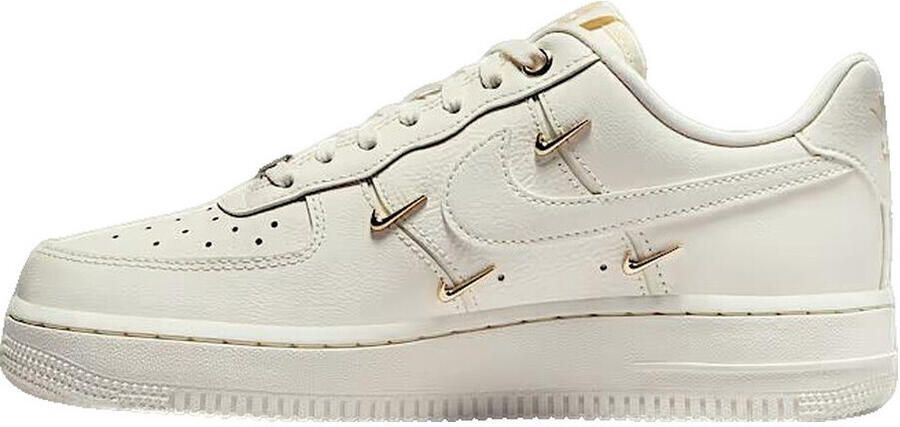 Nike Air Force 1 '07 LX Wmns Gold Swooshes Sneakers Unisex Sail Gold - Foto 6