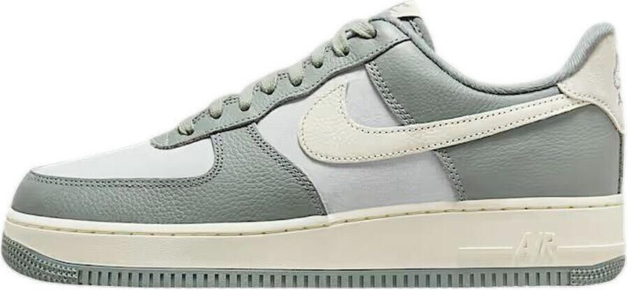 Nike Sneakers Baskets Air Force 1 '07 LX NBHD cuir