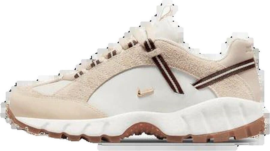 Nike Sneakers Baskets Air Humara LX Jacquemus cuir