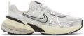 Nike Sneakers V2K Run Wmns "Metallic Silver" - Zilver