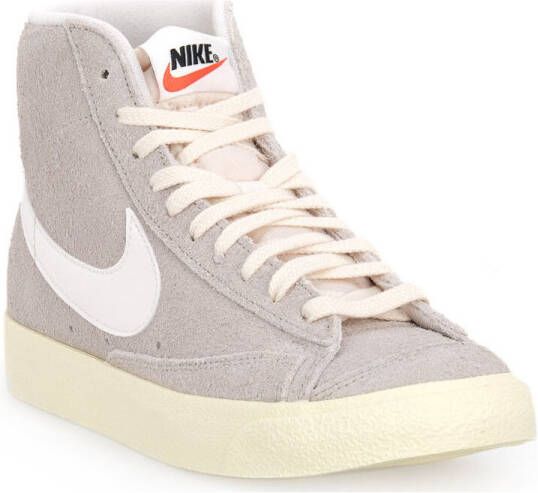 Nike Hoge Sneakers 001 BLAZER MID 77 VNTG W