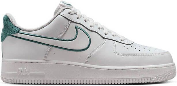 Nike Sneakers Air Force 1 Low Resort and Sport
