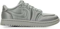 Nike Air Jordan 1 Low Method Of Making Satin Wolf Grey Sneakers Dames Doos Zonder Deksel
