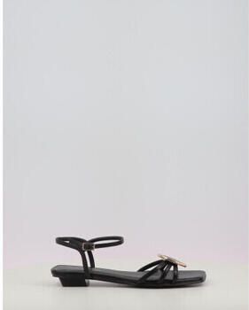 Noa Harmon Platte sandalen LETTRA