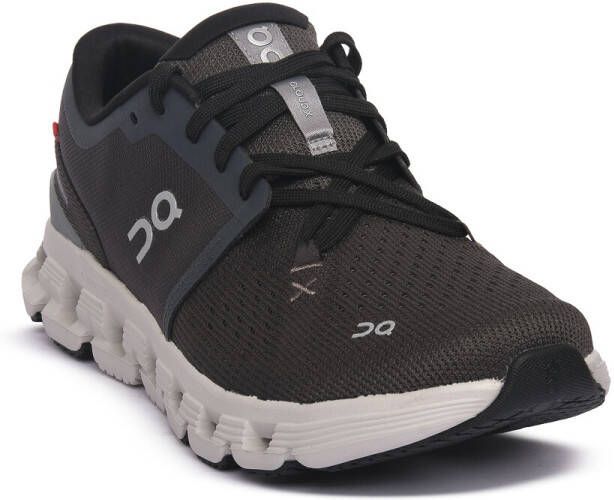 On Lage Sneakers CLOUD X 4