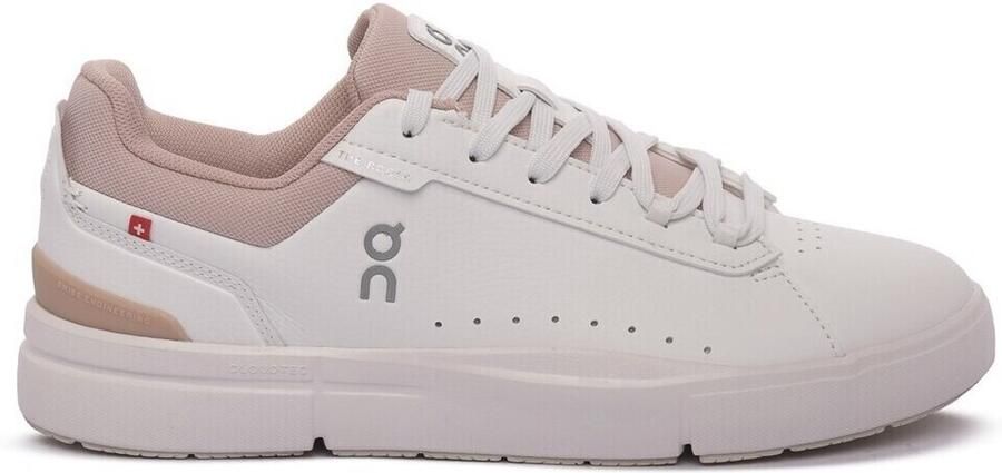 On Lage Sneakers The Roger Advantage