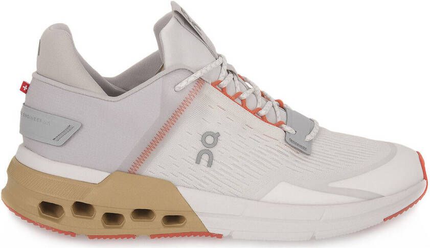 On Sneakers CLOUDNOVA GLUX