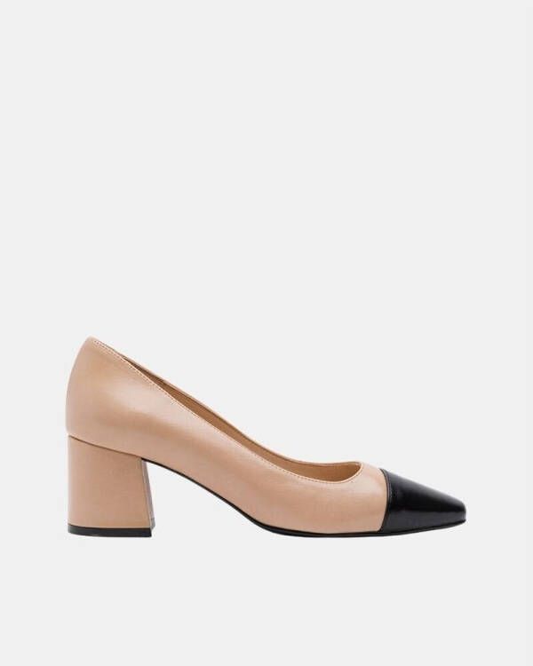 Patricia Miller Pumps 6172