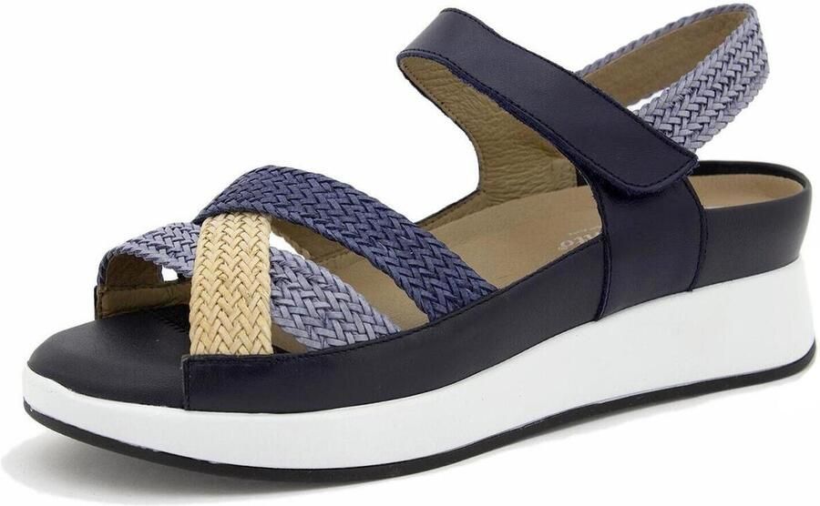 Piesanto Sandalen met sleehak 260425