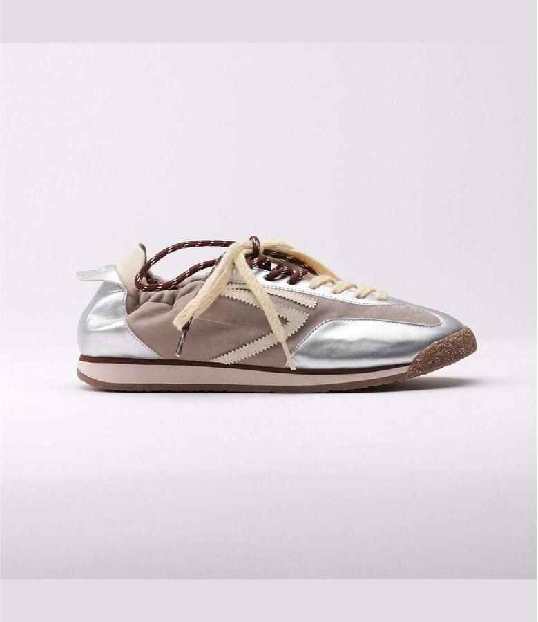 Puraai Sneakers Panther Radio