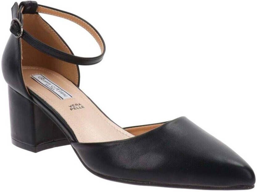 Queen Helena Sandalen ZM9909