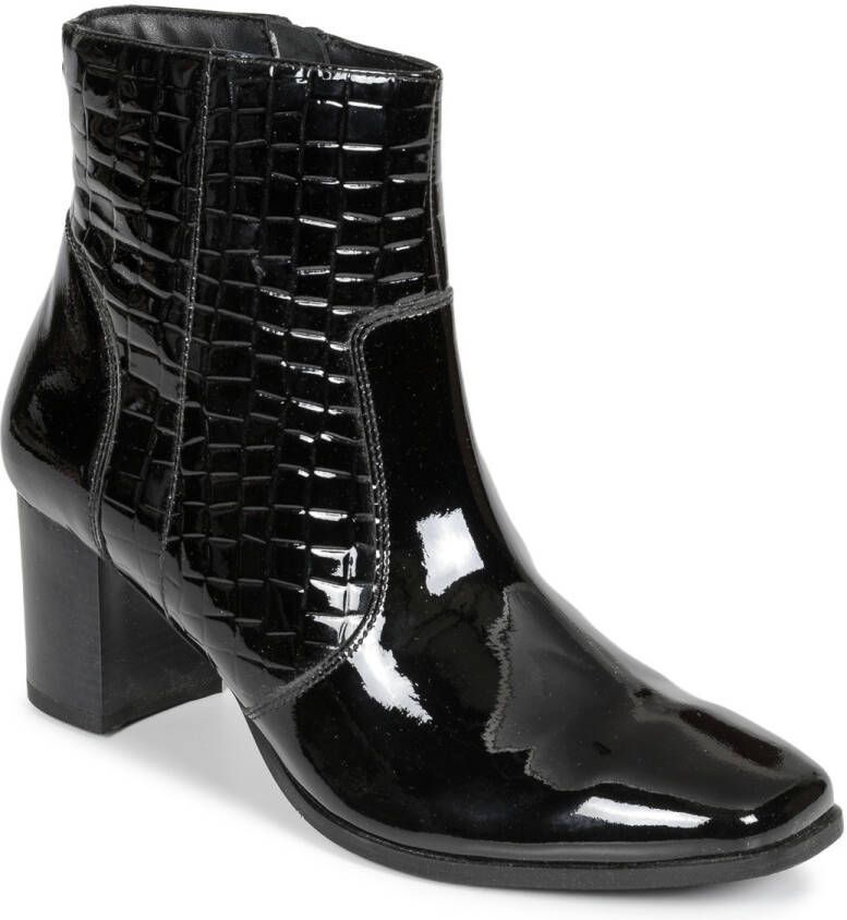 Ravel Enkellaarzen LOUTH