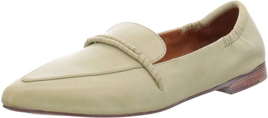 Rebecca White Mocassins