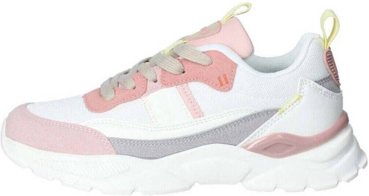 Refresh Sneakers