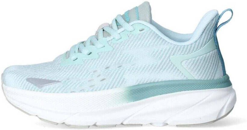 Refresh Sneakers